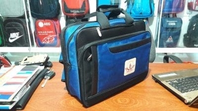 đặt làm cặp laptop theo yêu cầu tại công ty may Trung Nguyên