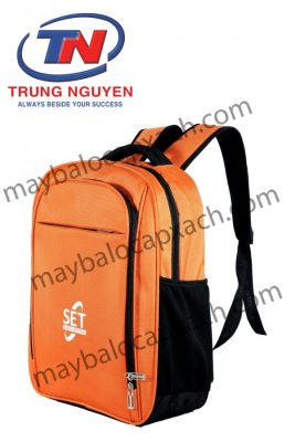 Mặt bên balo laptop siêu bền