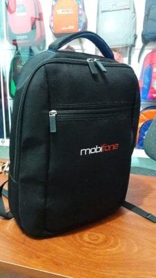 Mặt bên balo laptop giá rẻ tại tp.hcm