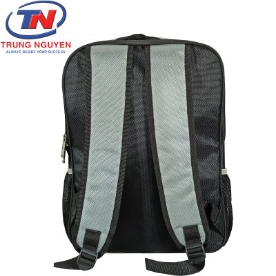 Mặt sau balo laptop giảm giá