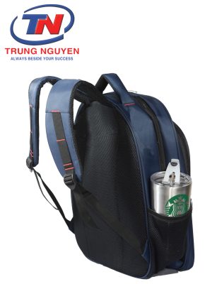 Mặt bên balo du lịch cho nam